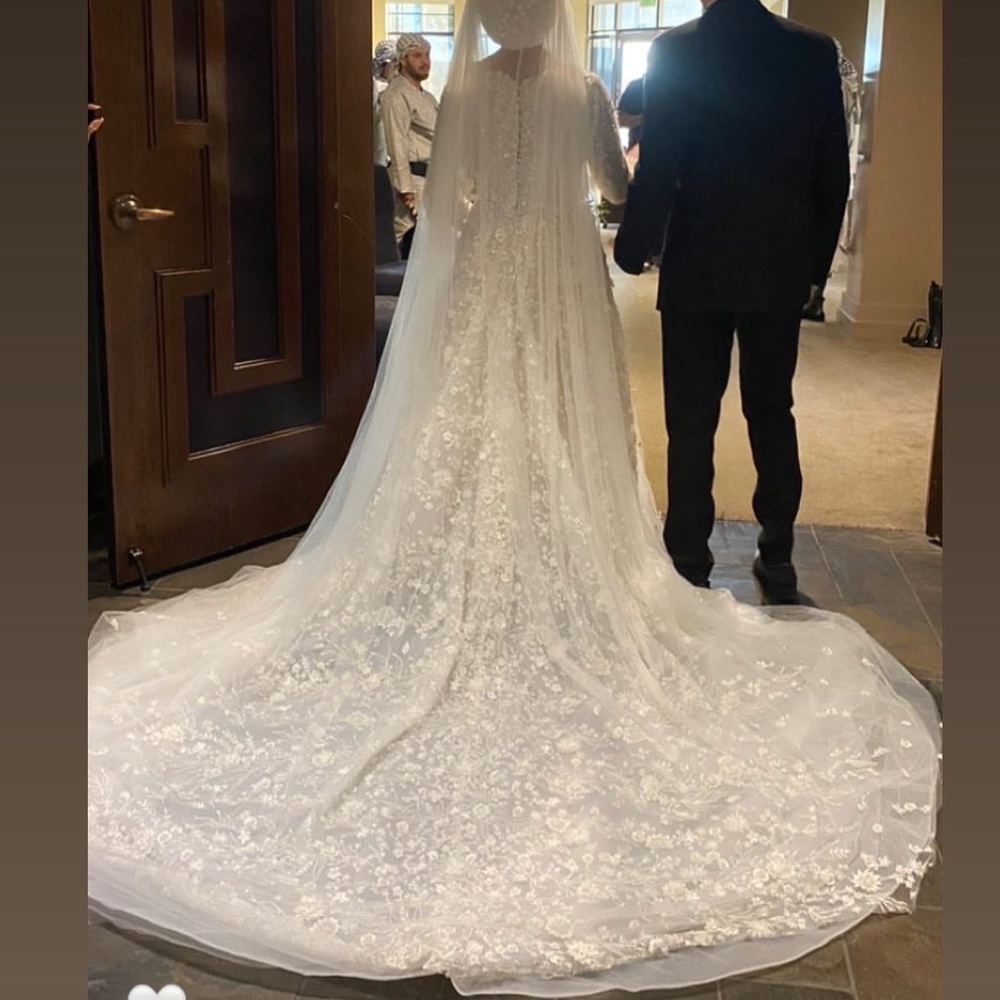 Calla blanche Heidi wedding dress - Picture 8 of 10